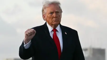 related_news_inside_blogsترامب يهدد الصين بفرض رسوم 50% لهذا السبب