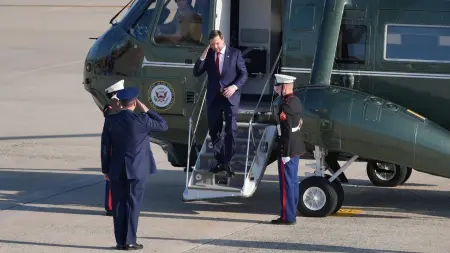 المشهد باختصار: مفاوضات حاسمة بين أميركا وإيران.. وإسرائيل تُصعّد في لبنان