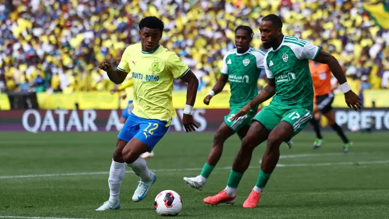 الدوري السعودي - إصابة إيفان توني تربك حسابات الأهلي