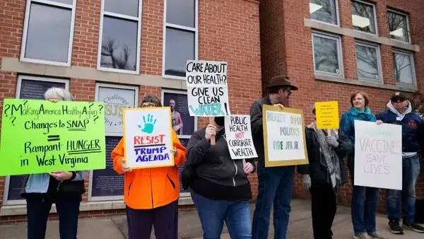 أميركا.. منع الفقراء من استخدام الإعانات لشراء المشروبات الغازية