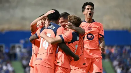 related_news_inside_blogsالدوري الإسباني - برشلونة يفوز على خيتافي ويقترب خطوة أخرى من اللقب