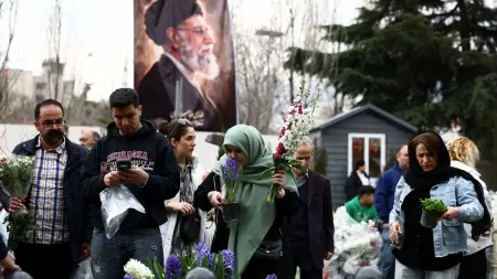 هذه قائمة المسؤولين الإيرانيين الذين قضوا في 3 أسابيع