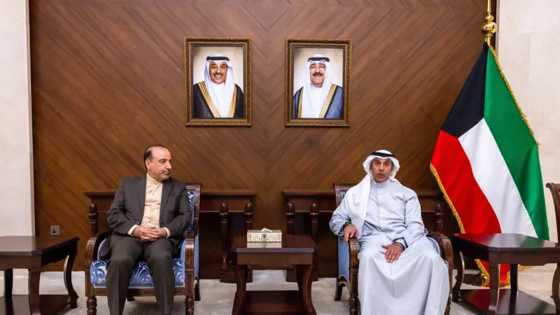 الكويت تستدعي السفير الإيراني وتسلّمه مذكرة احتجاج
