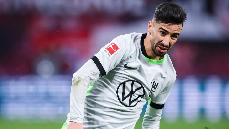 محمد الأمين عمورة.. أمل الجزائر في استعادة أمجاد كأس أمم إفريقيا 