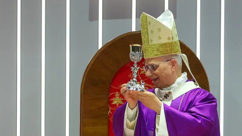 متوجها إلى بيروت.. البابا ليو يغادر إسطنبول بعد زيارة دامت 4 أيام