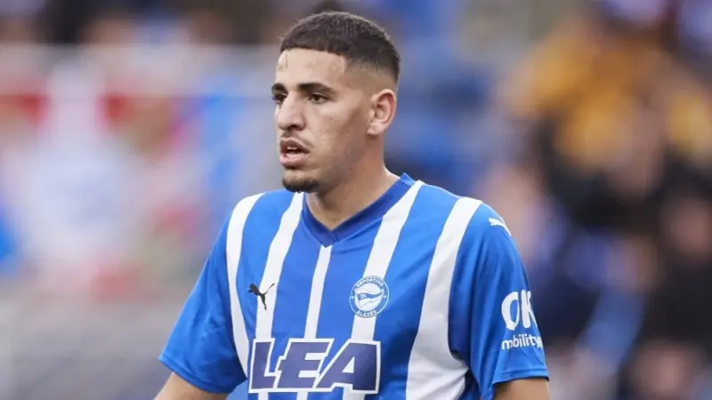 الدوري الإسباني - إيقاف المغربي عبقار مباراتين بسبب حادثة سورلوث