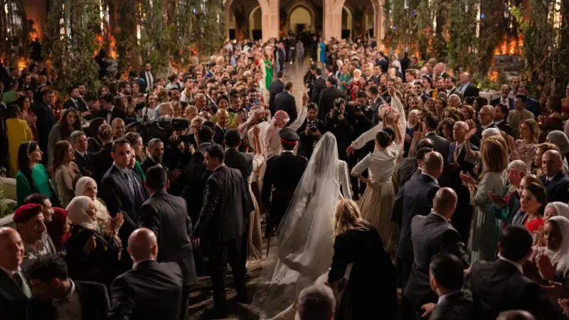 رسالة من الملك الأردني عبدالله الثاني بمناسبة زفاف ابنه