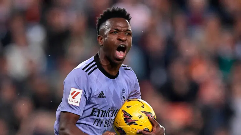 تشكيلة ريال مدريد اليوم ضد لايبزيغ.. فينيسيوس يتقدّم تشكيلة الملكيّ