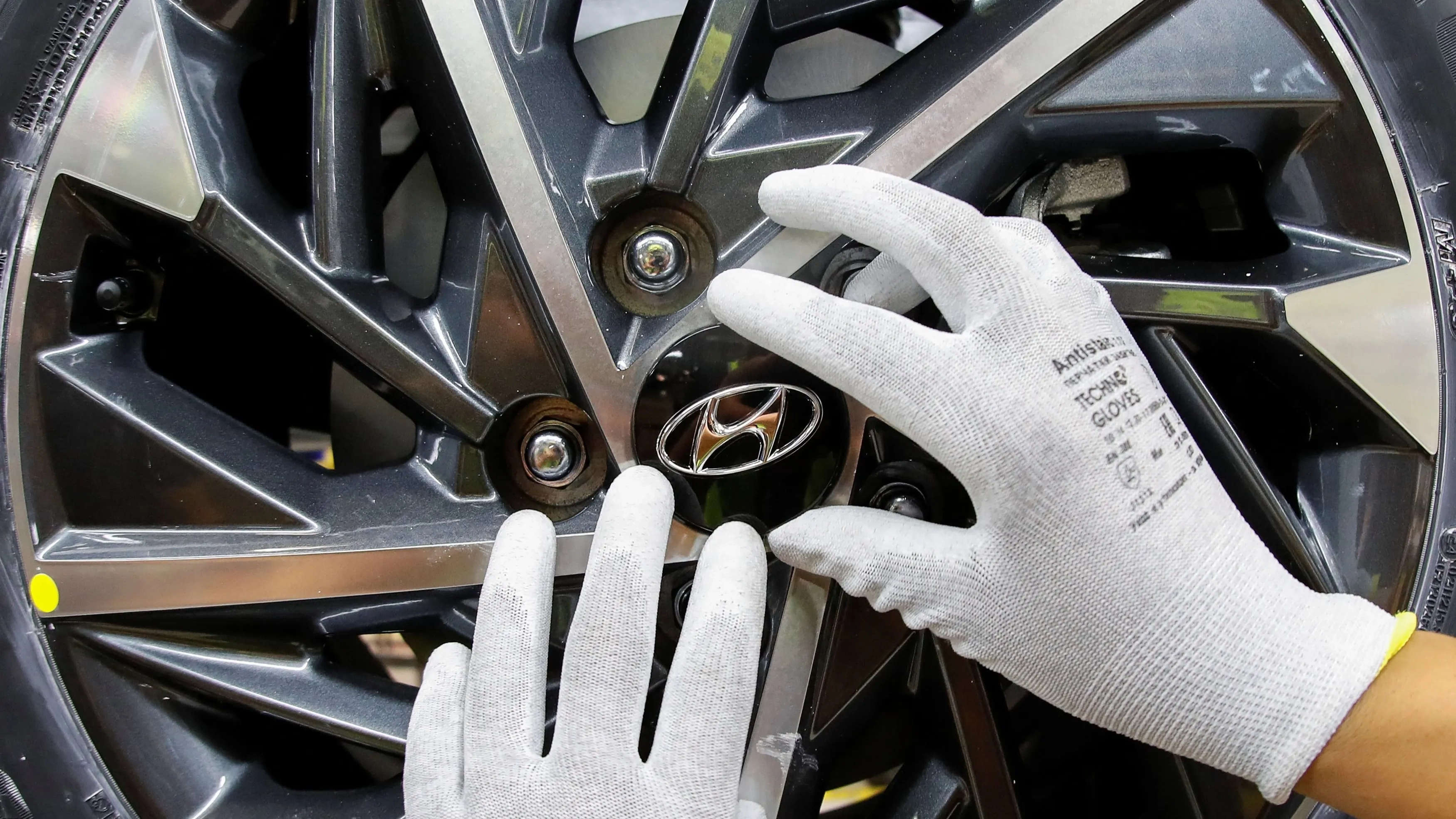 إجراءات عاجلة من "كيا" و"هيونداي" لمنع سرقة ملايين السيارات 