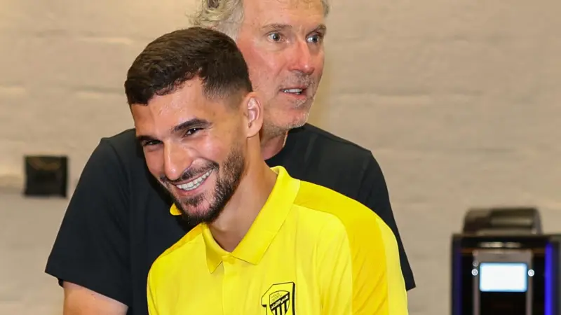 من هو اللاعب حسام عوار؟ نجم الاتحاد الجديد