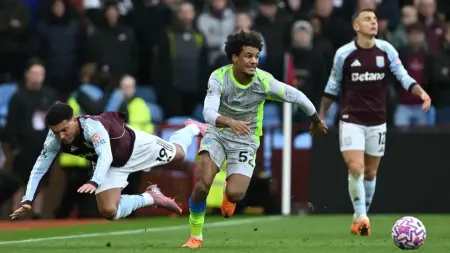 related_news_inside_blogsفولهام يقترب من استعارة موهبة مانشستر سيتي الشابة أوسكار بوب