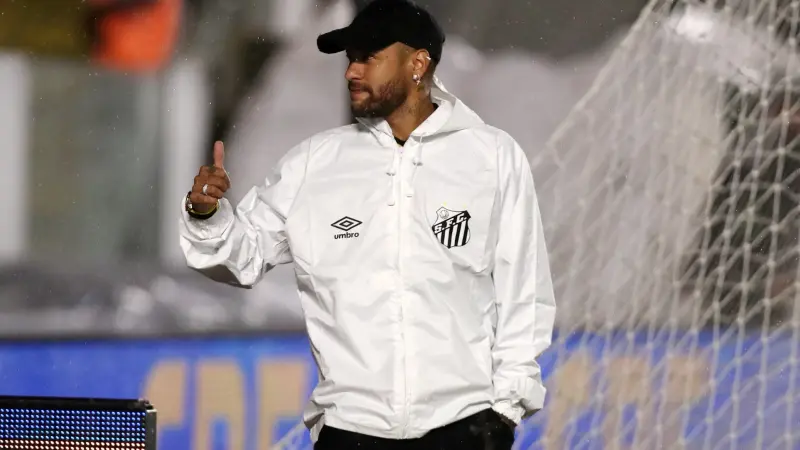 نيمار يوجه رسالة لأنشيلوتي قبل مونديال 2026