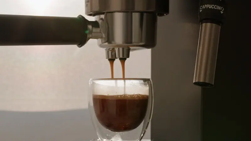 دراسة تحذر من القهوة المكتبية