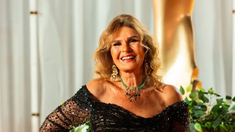 يسرا تهنئ المصريين بعيد الميلاد المجيد.. استهلت رسالتها بآية قرآنية