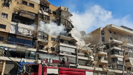 related_news_inside_blogsشاهد.. انهيار مبنى بالكامل في ضربة إسرائيلية وسط بيروت