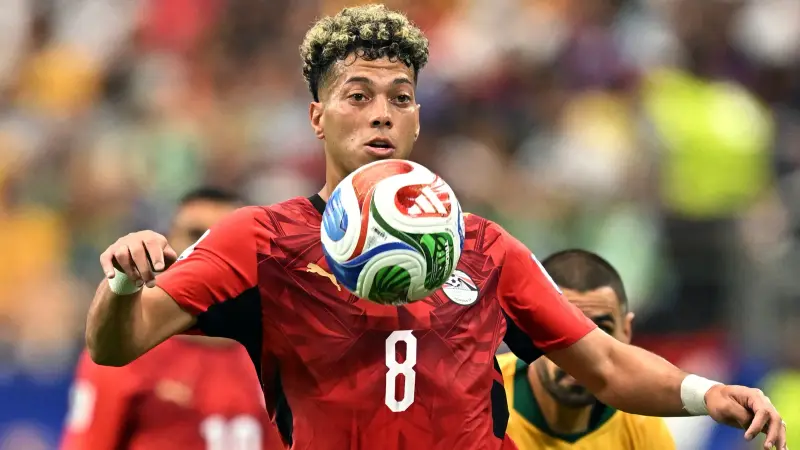 حقيقة اهتمام فياريال بضم إمام عاشور نجم الأهلي ومنتخب مصر