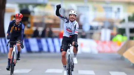 related_news_inside_blogsفريق الإمارات يفتتح موسم الدراجات بانتصار لافت في إسبانيا