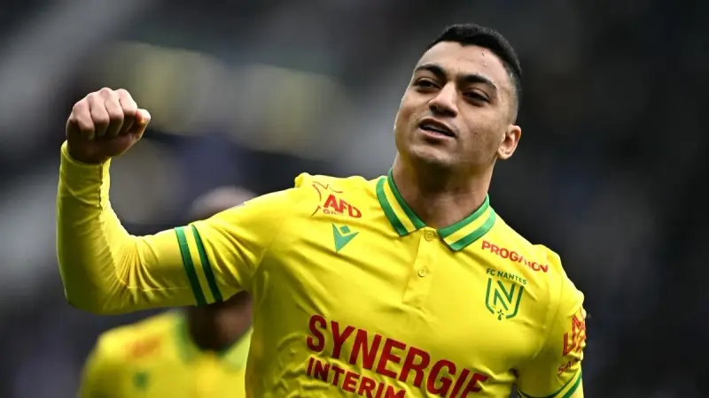 على رادار لانس.. هل يغادر مصطفى محمد نانت بعد مواجهة باريس سان جيرمان؟