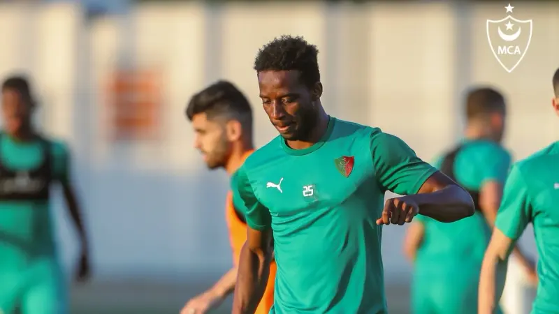 القنوات الناقلة لمباراة مولودية الجزائر ضد اتحاد العاصمة في الدوري الجزائري مع الموعد والتشكيلة