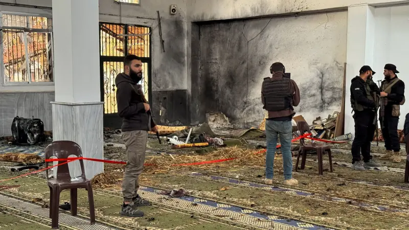 من هي جماعة "سرايا أنصار السنة" التي تبنّت هجوم حمص؟