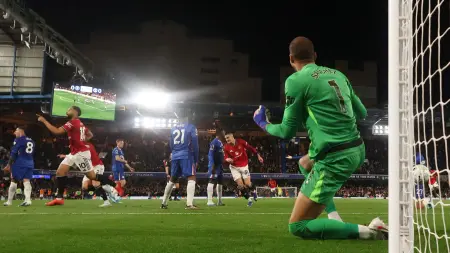 related_news_inside_blogsالدوري الإنجليزي - مانشستر يونايتد يهزم تشيلسي وينفرد بالمركز الـ3