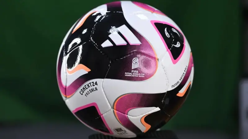 بثمرة الفلفل.. الكشف عن الكرة الرسمية لمونديال الصالات