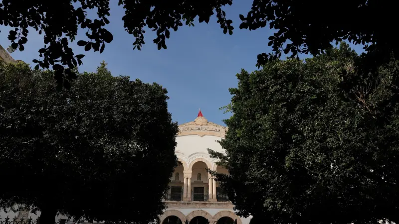 قضية التآمر على أمن الدولة في تونس.. صدور أحكام بـ45 عاماً سجناً