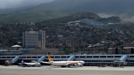 related_news_inside_blogsترامب يعلن إعادة فتح المجال الجوي فوق فنزويلا