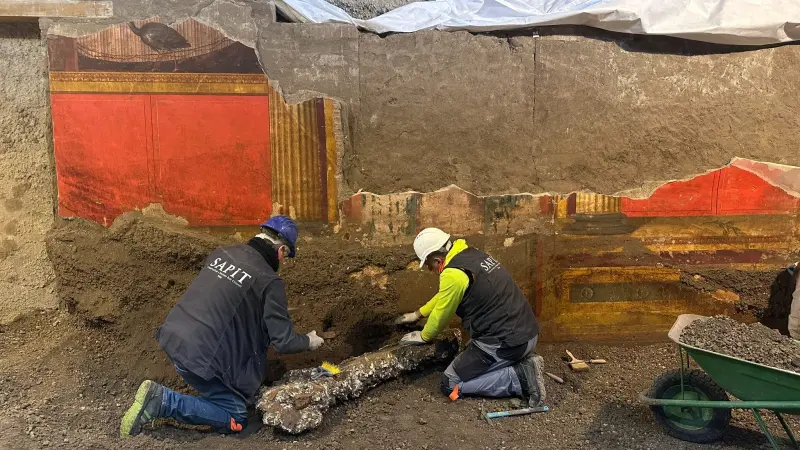 صور - مفاجأة أثرية كبرى في محيط بومبي الإيطالية