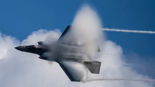 صور - ما حقيقة إسقاط طائرة إف-35 أميركية في إيران؟