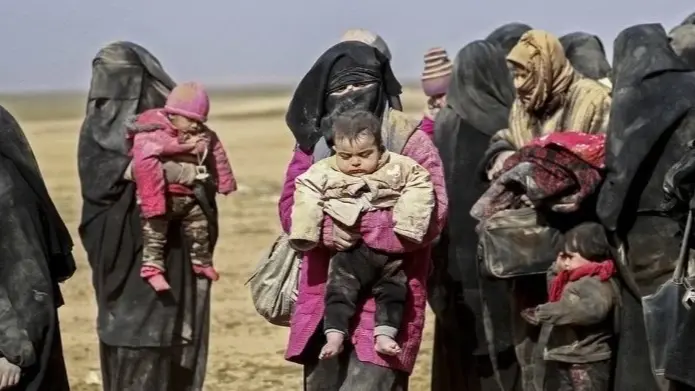 معظم عائلات "داعش" غادرت مخيم الهول بعد انسحاب "قسد"