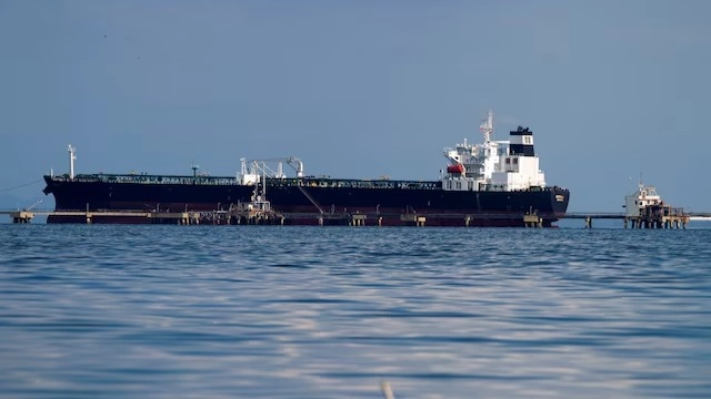 مصادر: خطة أميركية بشأن النفط الفنزويلي.. ما التفاصيل؟ 