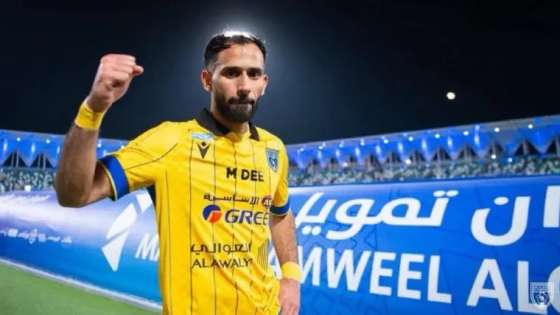 تعقد صفقة انتقال سلطان مندش إلى الهلال يربك الميركاتو الشتوي