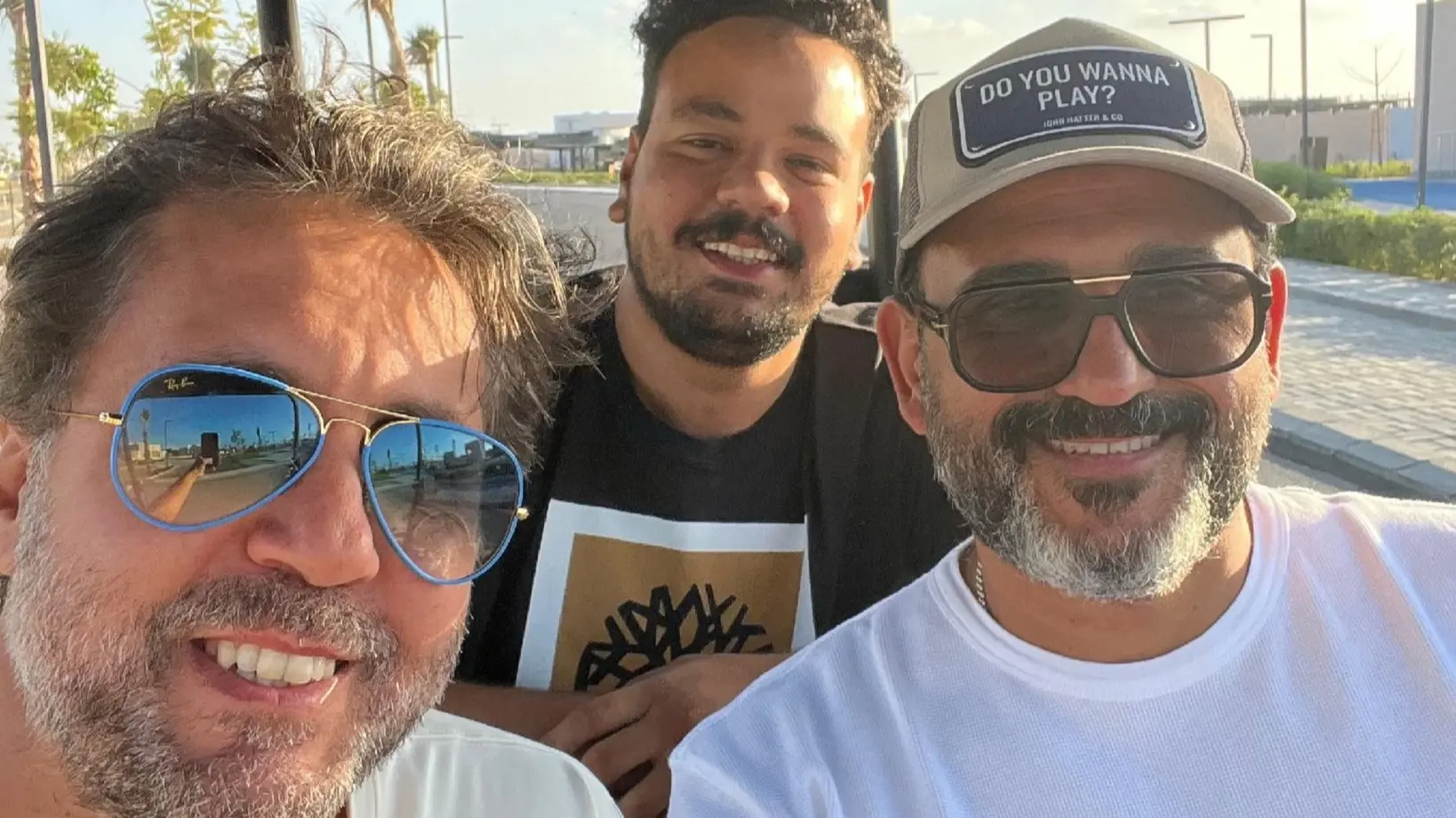 هشام ماجد وأكرم حسني في أول بطولة سينمائية مشتركة في فيلم الورشة (فيسبوك) هشام ماجد وأكرم حسني في أول بطولة سينمائية مشتركة في فيلم الورشة (فيسبوك)