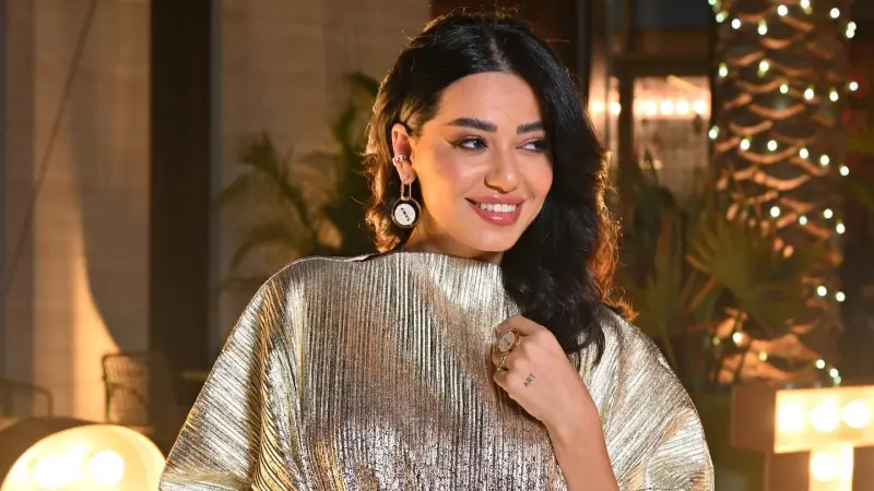 بعد أن تبرّأ منها.. الفنانة العراقية رحمة رياض تعفو عن شقيقها