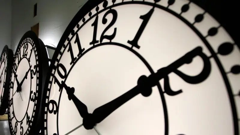 هذا موعد تغيير الساعة للتوقيت الشتوي 2025 في مصر