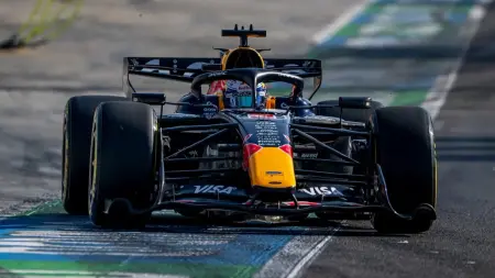 related_news_inside_blogsفورمولا 1 - "ريد بول" تقلل من فرص فريقها أمام مرسيدس وفيراري وماكلارين