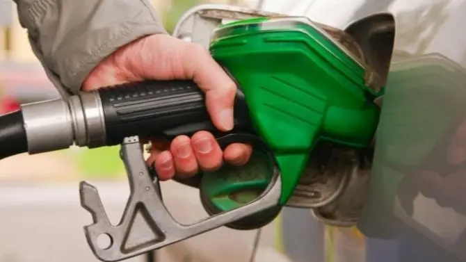 أسعار المحروقات في فلسطين لشهر مايو تُثير غضب الشارع