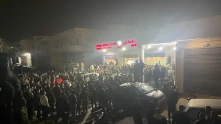 related_news_inside_blogsالضفة الغربية.. قتلى بعد سقوط شظايا صاروخ إيراني على صالون تجميل