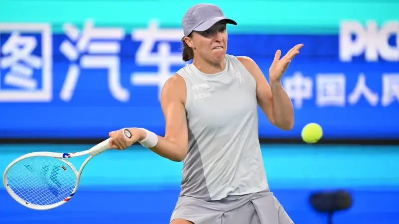 بطولة ووهان للتنس - شفيونتيك تبلغ الدور الثالث بسهولة