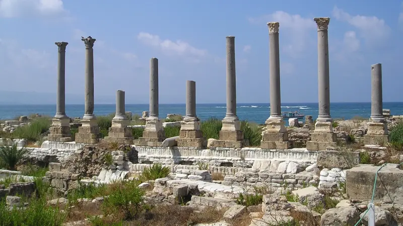 غارة إسرائيلية قرب موقع أثري في جنوب لبنان
