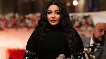 related_news_inside_blogsرامز جلال يسخر من المطربة رحمة محسن في "رامز ليفل الوحش "