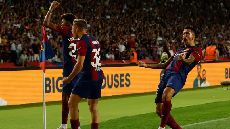 قمة مغربية.. جدول مواعيد مباريات اليوم الأحد 15/03/2026 والقنوات الناقلة والمعلقين