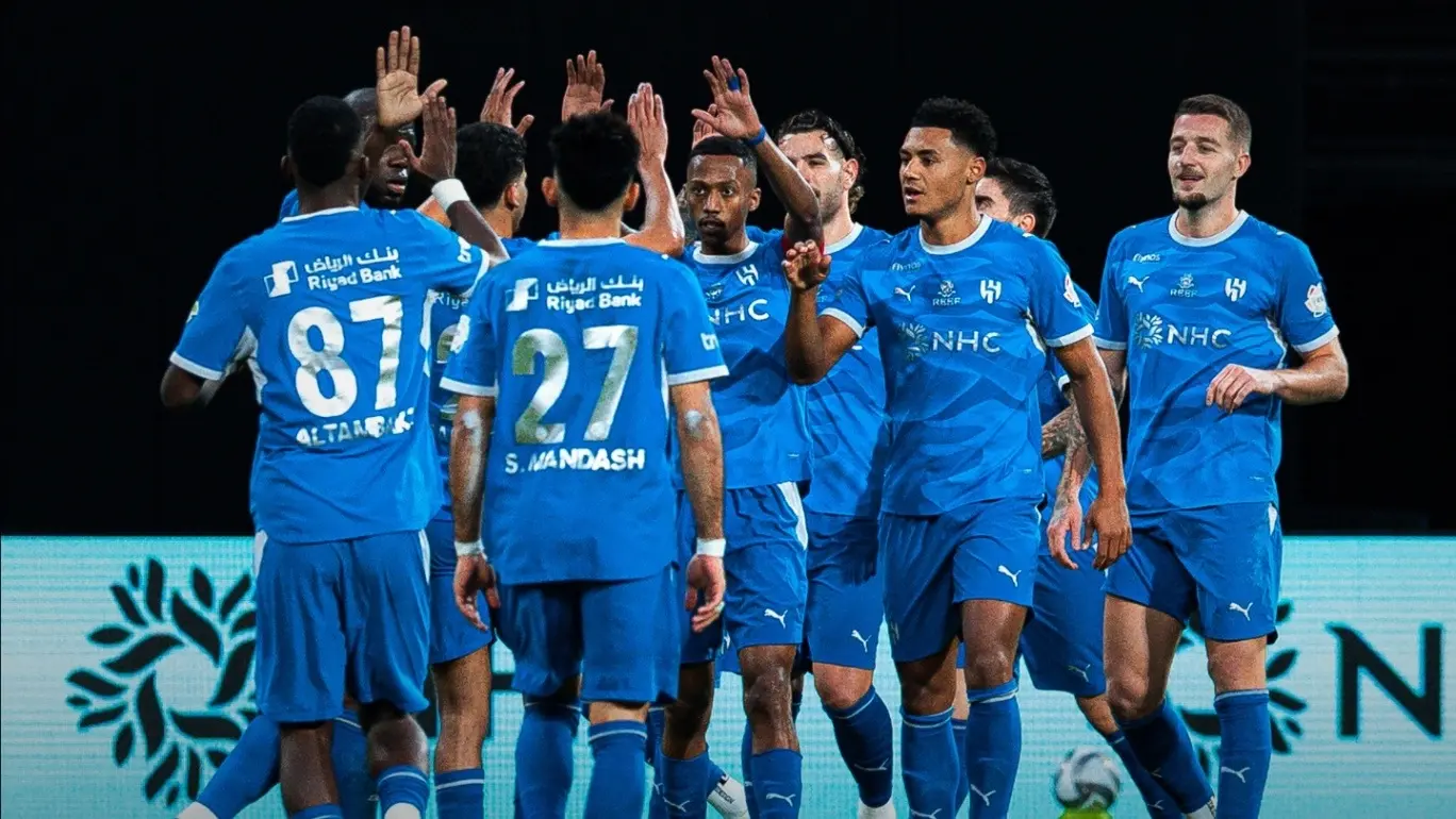 الهلال يستعيد صدارة دوري روشن (إكس) الهلال يستعيد صدارة دوري روشن (إكس)