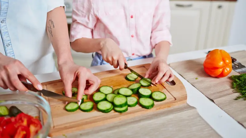 منخفضة للغاية.. كم نسبة السعرات الحرارية في الخيار؟