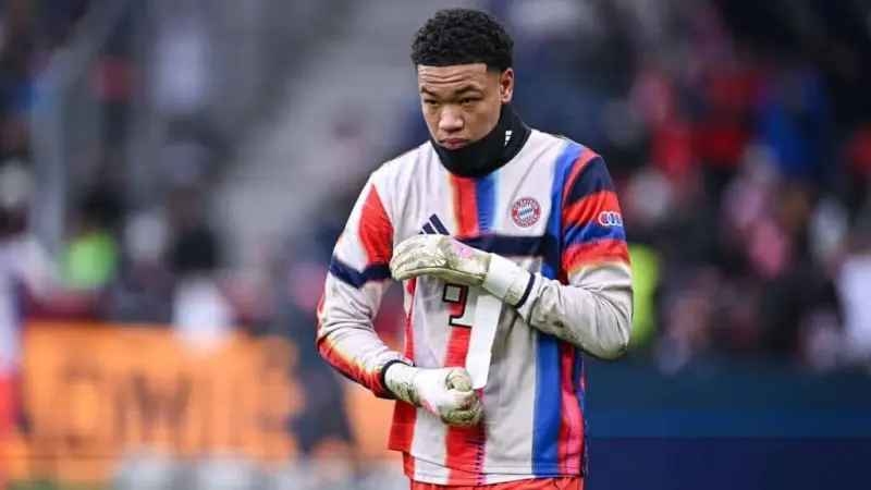 من هو ليونارد بريسكوت؟.. إصابات حراس المرمى تدفع بايرن ميونخ للاعماد على ذي الـ16 عامًا