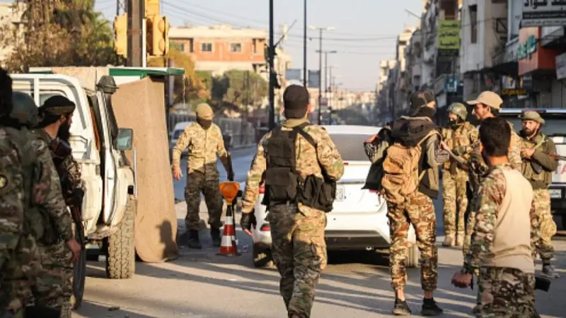 لماذا يستنفر الجيش السوري على الحدود مع العراق؟