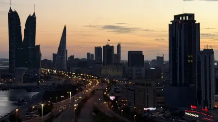 related_news_inside_blogsصور - البحرين.. دوي انفجارات في المنامة بعد إطلاق صفارات الإنذار