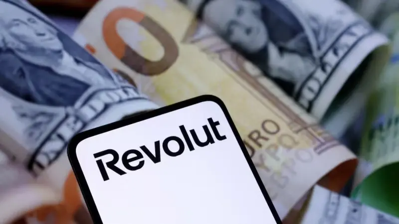 ريفولوت يطرق باب المغرب.. ملف الترخيص ينتظر الحسم