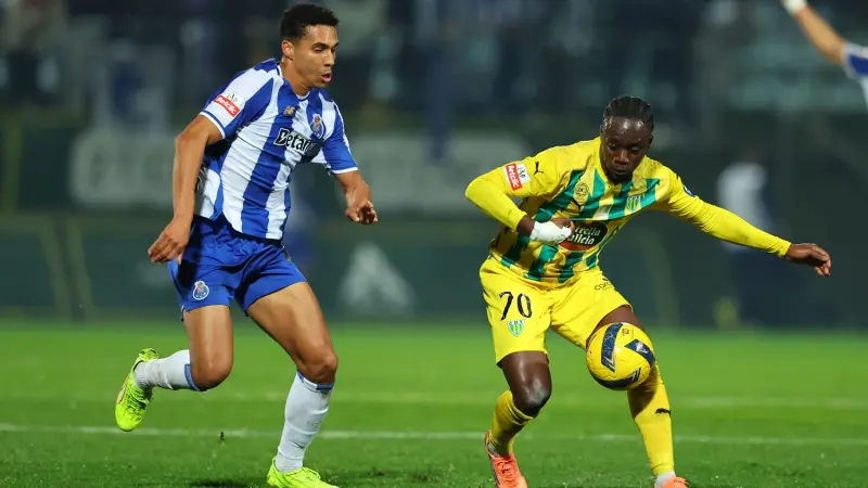 الدوري البرتغالي - بنفيكا يخطف الوصافة ويواصل صراع اللقب مع بورتو